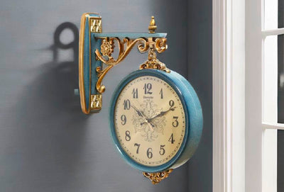 Vintage Elegance : How Antique Wall Clocks Add a Classic Charm