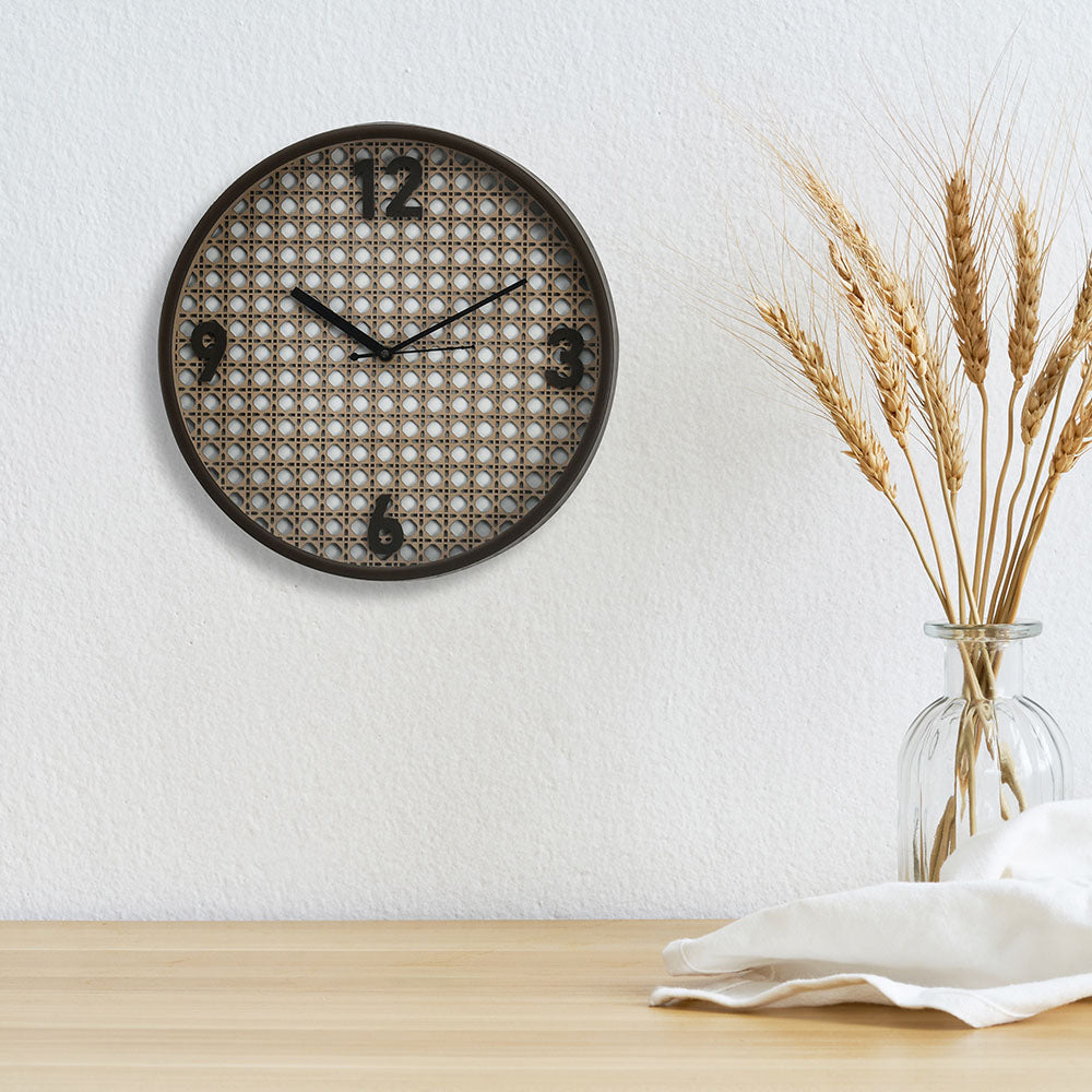 Rattan Round Plastic Analog Wall Clock (Taupe)