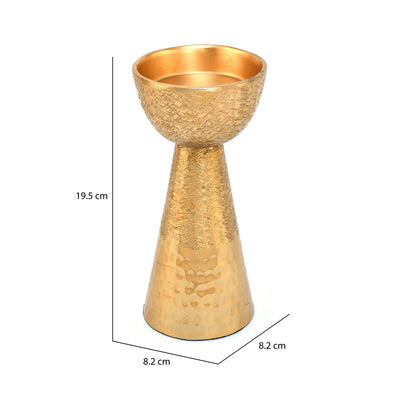 Decorative Criss Cross Textured Metal Candle Holder (19 cm, Gold)