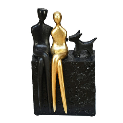 Couple With Dog Decorative Polyresin Showpiece (Black & Gold)