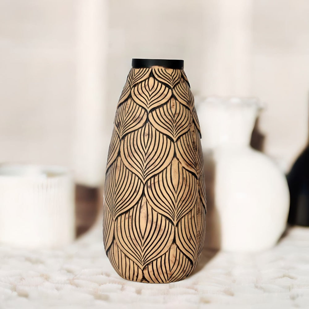 Convex Pisces Decorativ Polyresin Vase (Beige)