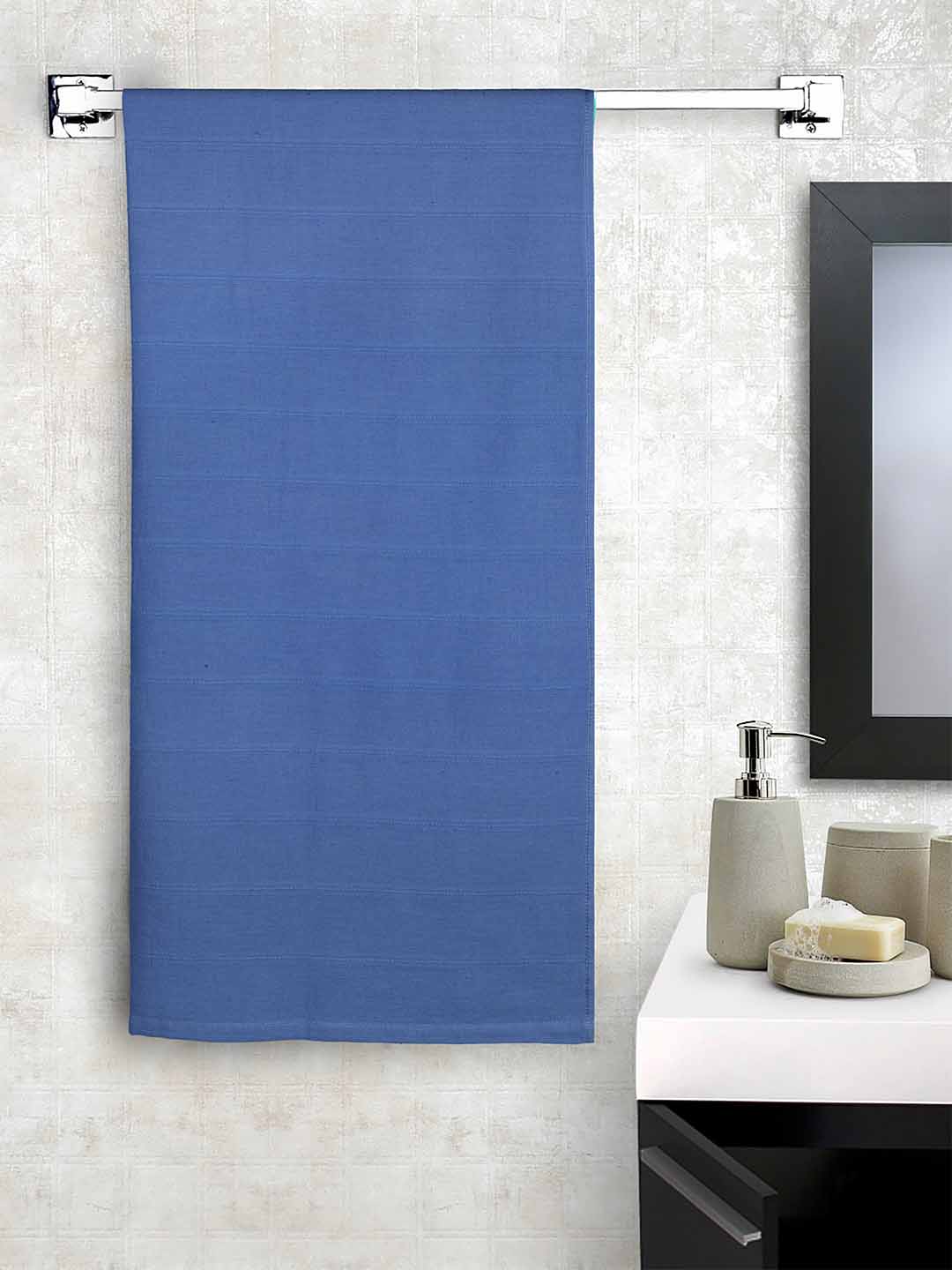 Spaces Livlite Royal Blue Bath Towel (Blue)