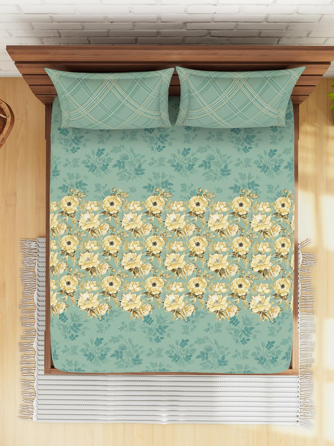 Spaces Bonica Floral 1 Double Bedsheet With 2 Pillow Covers (Green)