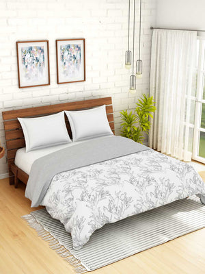 Spaces Translucency Floral Double Quilt (Ivory)