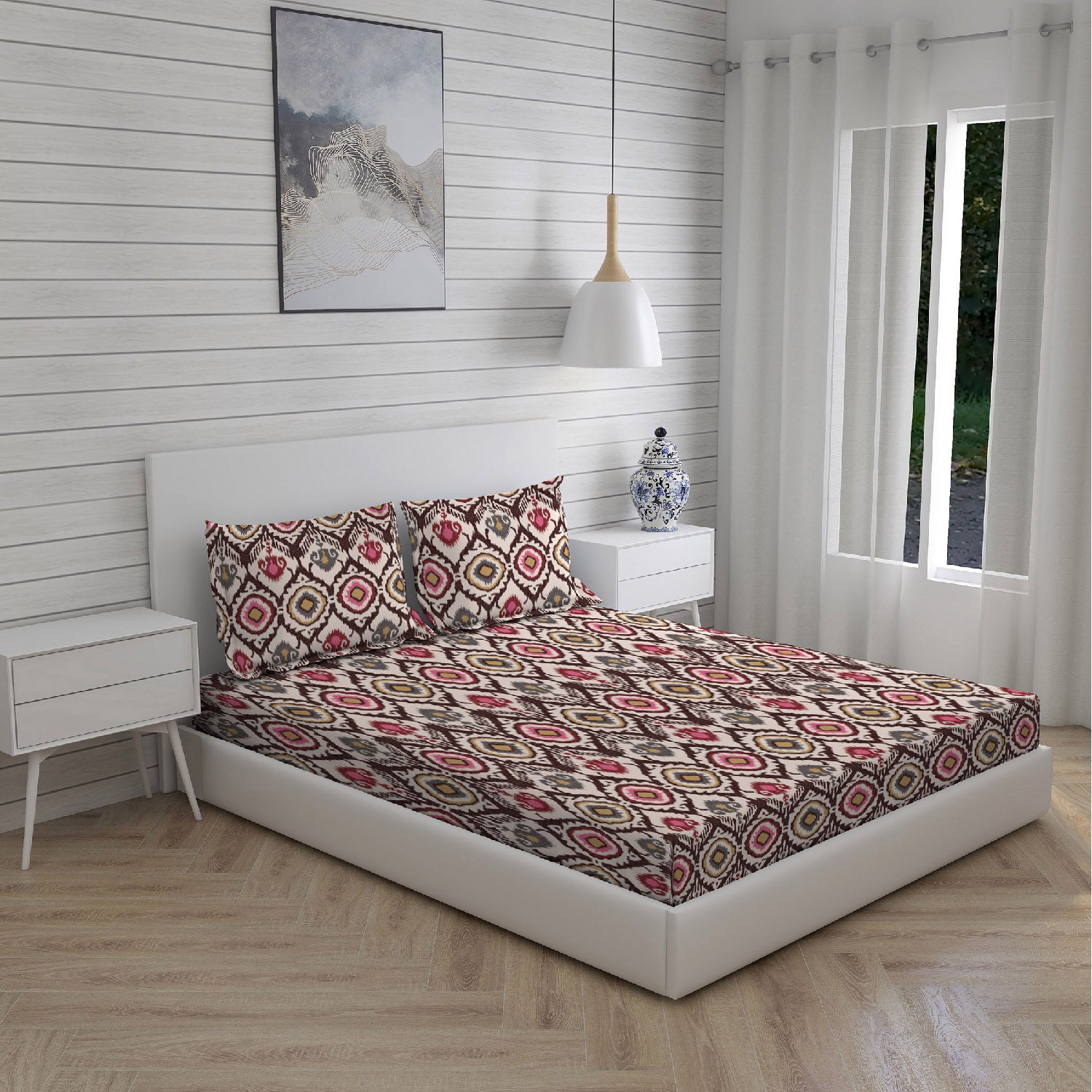 Boutique Living 200 TC Printed Double Bedsheet With 2 Pillow Covers