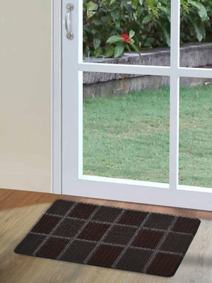 Checkered PVC 18" x 24" Door Mat (Grey & Red)
