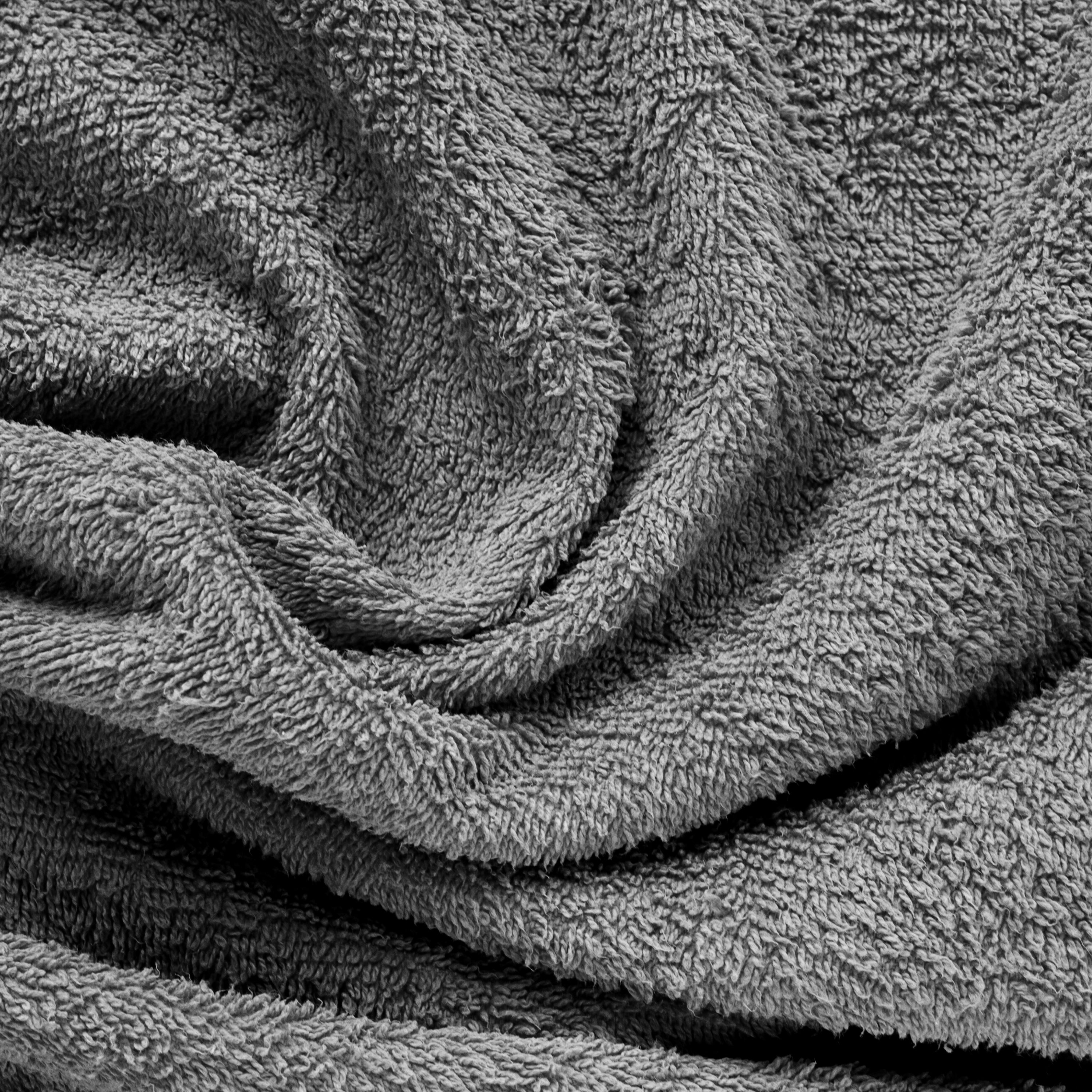 Aquacado 68 x 136 cm Bath Towel Set of 2 White & Charcoal Grey