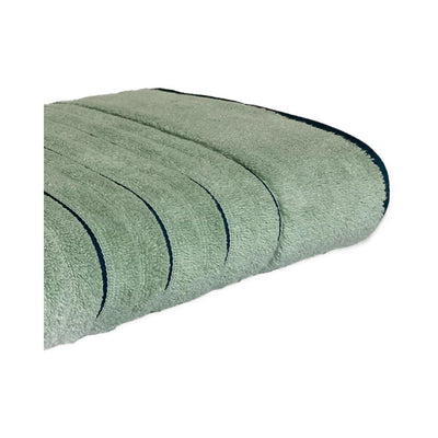 Spaces Exotica 575 GSM Solid Large Bath Towel (Green)