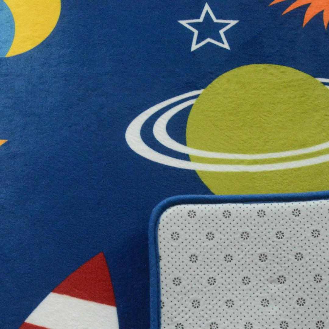 Space Polyester 3 x 5 Ft Machine Made Kids Carpet (Indigo)