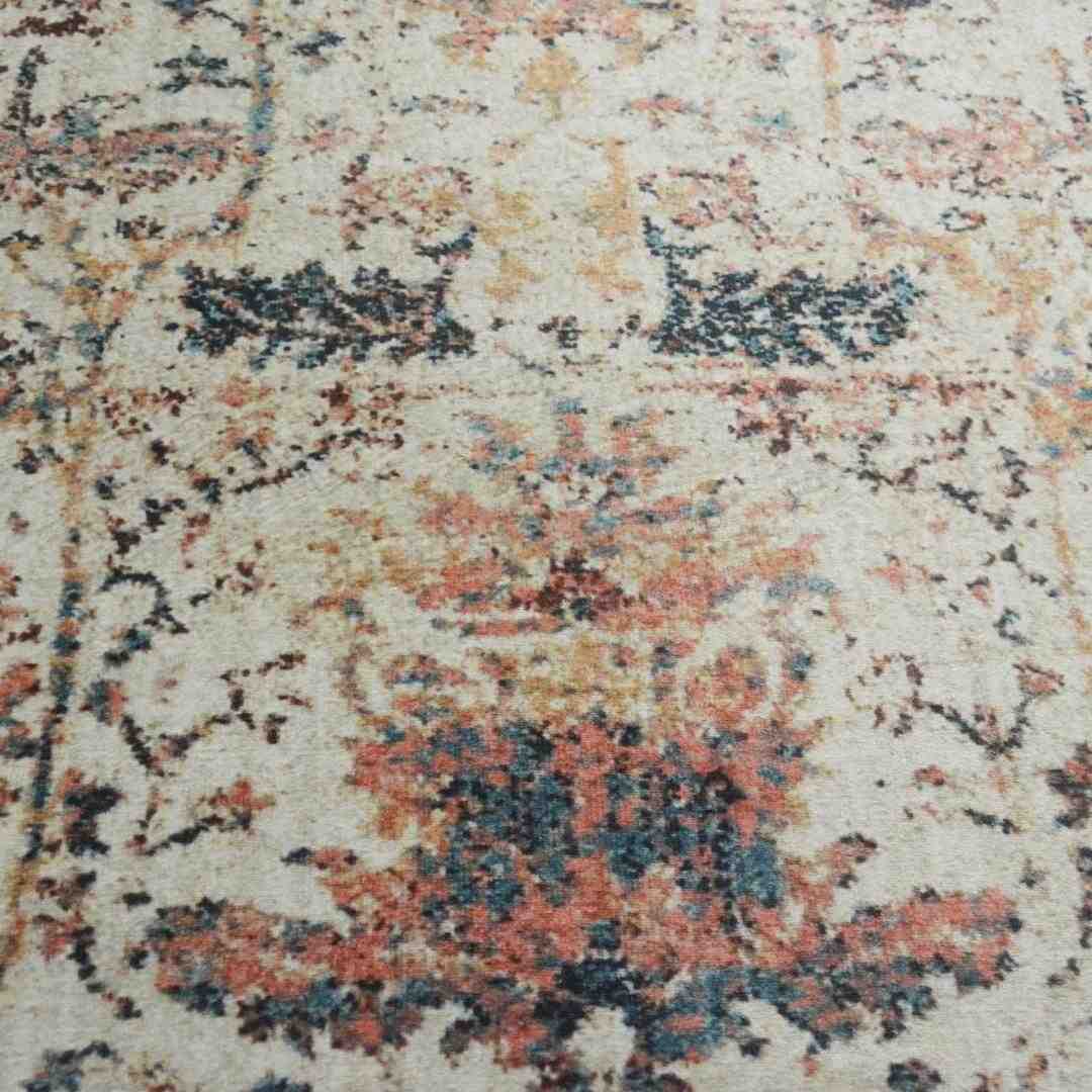 Classic Polyester 5 x 7 Ft Machine Made Carpet (Rust)