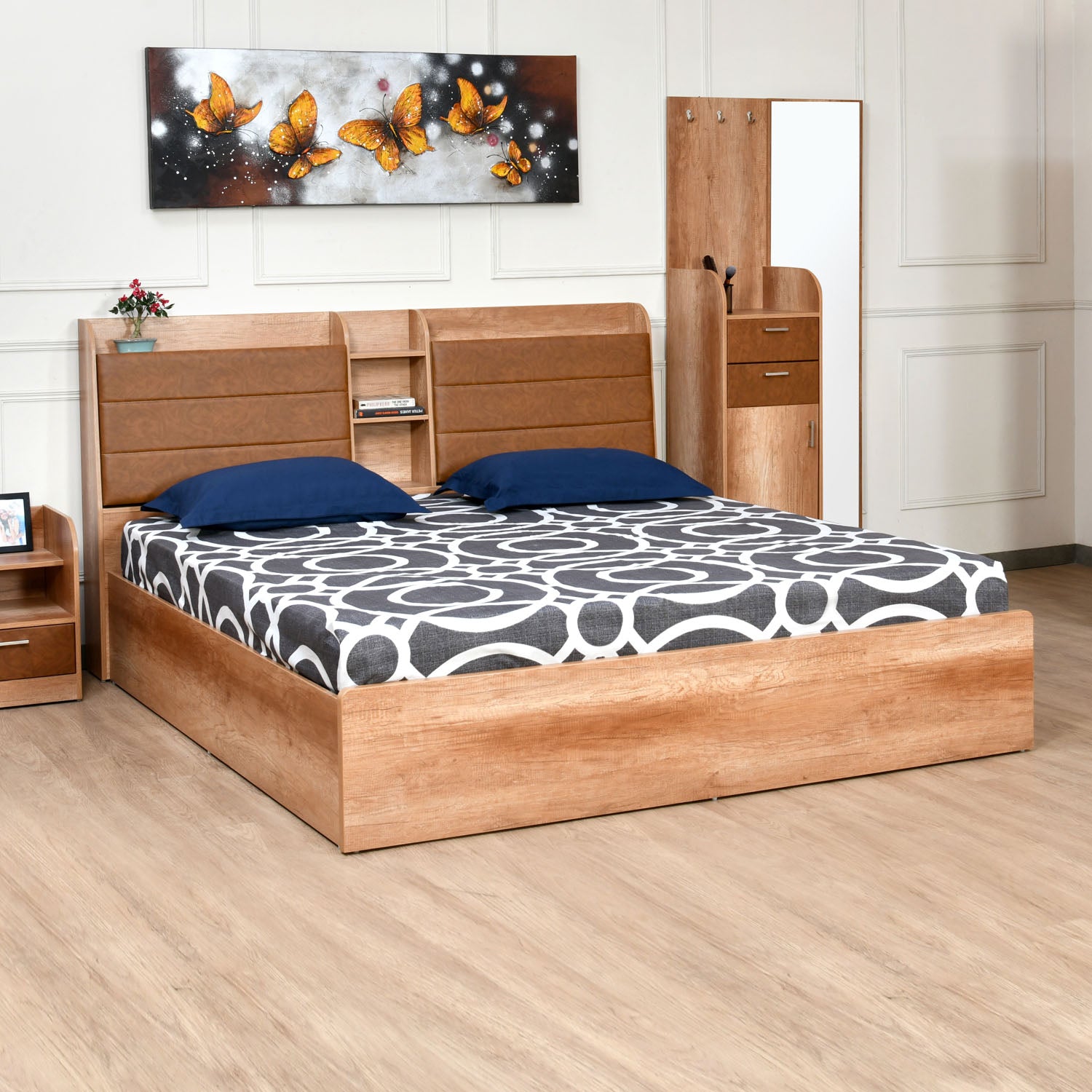 Jupiter Engineered Wood King Bed with Headboard & Box Storage (Canyon Oak)