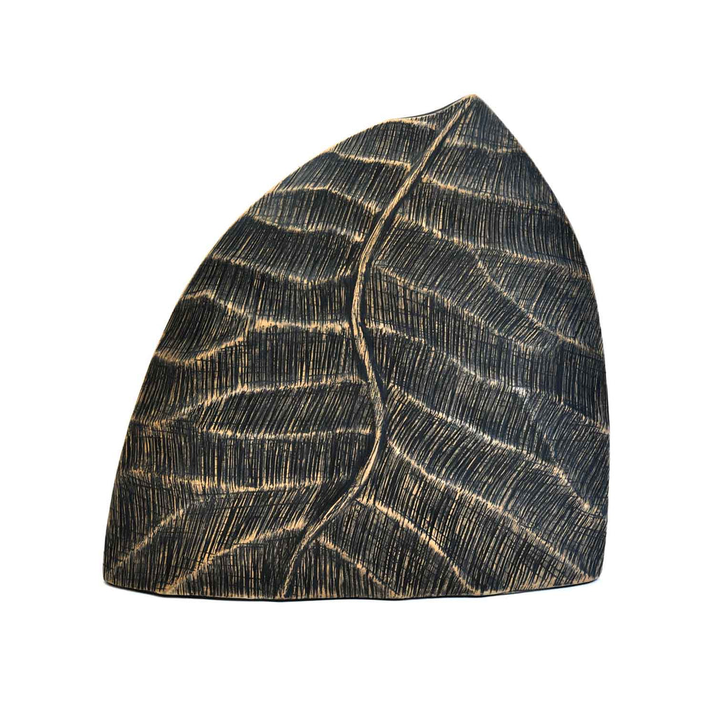 Leafy Stout Polyresin Vase (Brown & Beige)